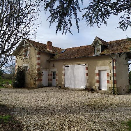 Petit Saint Hubert 1 A 4 Personnes Bed and Breakfast Velles  Eksteriør billede